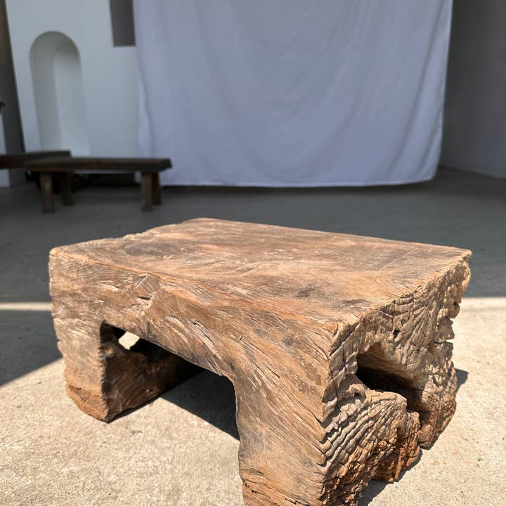 Office Objets - Wholesale Stool - Raw monoxyle organic Asian teak stool43