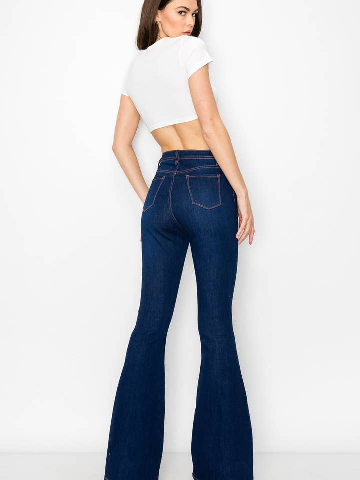 BC-067 JEAN FEMME ÉVASÉ À TAILLE HAUTE AVEC BOUTONS pour la vente par Denim Zone U.S.A.