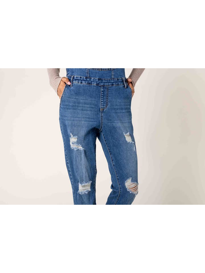Nina Carter - Wholesale Overalls - Women's - Destroy denim overalls in wide stretch boyfriend jeans S53515