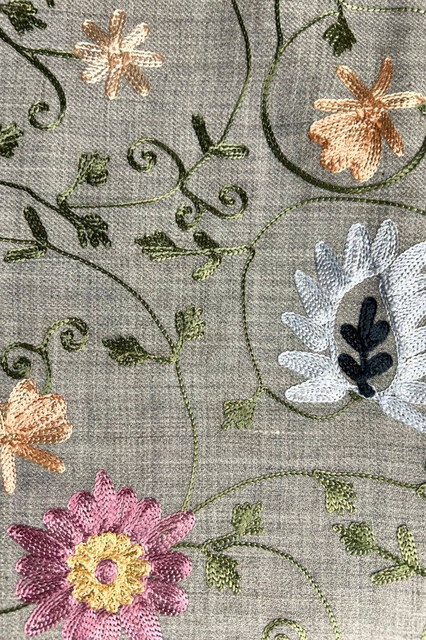 Sevya Handmade - Vendita all'ingrosso Stola - Donna - Sciarpa Rajika ricamata4