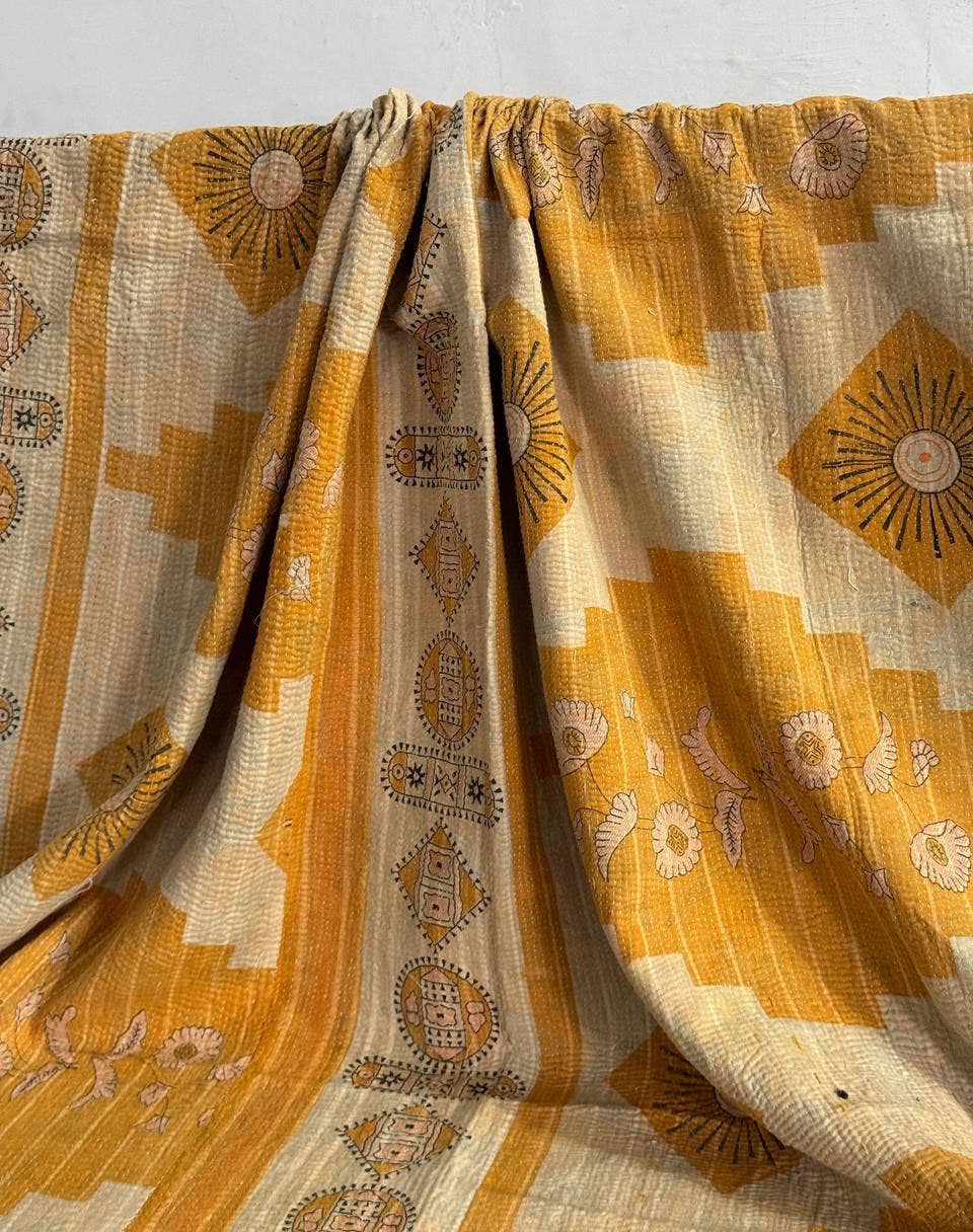 bhavnas boutique - Wholesale Quilt - Bedcover Cotton Bedspread Kantha Stitch Quilt Vintage Gudari1