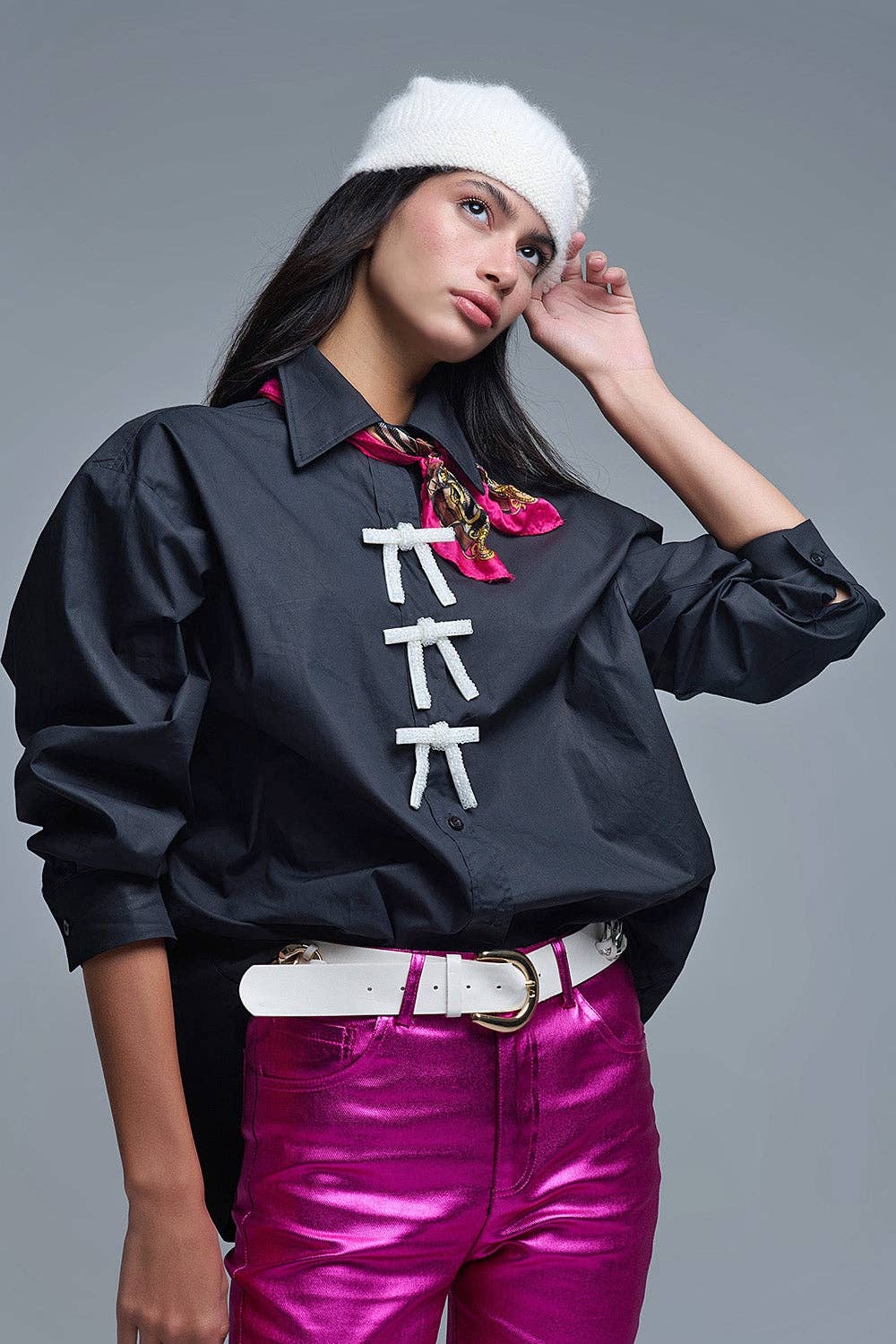 Black Oversized Poplin Shirt With White Beaded Bow Buttons for wholesale on Faire5
