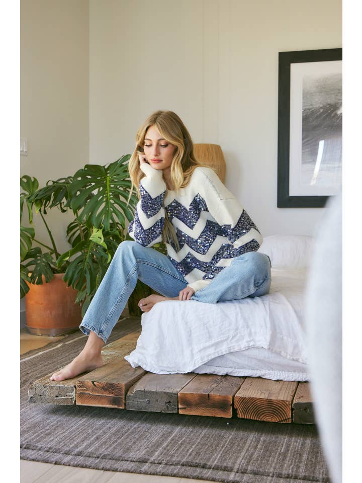 idem ditto - Wholesale Knit Sweater - Women's - TWO TONE CHEVRON SWEATER WITH TRENDY CLEAR SEQUIN