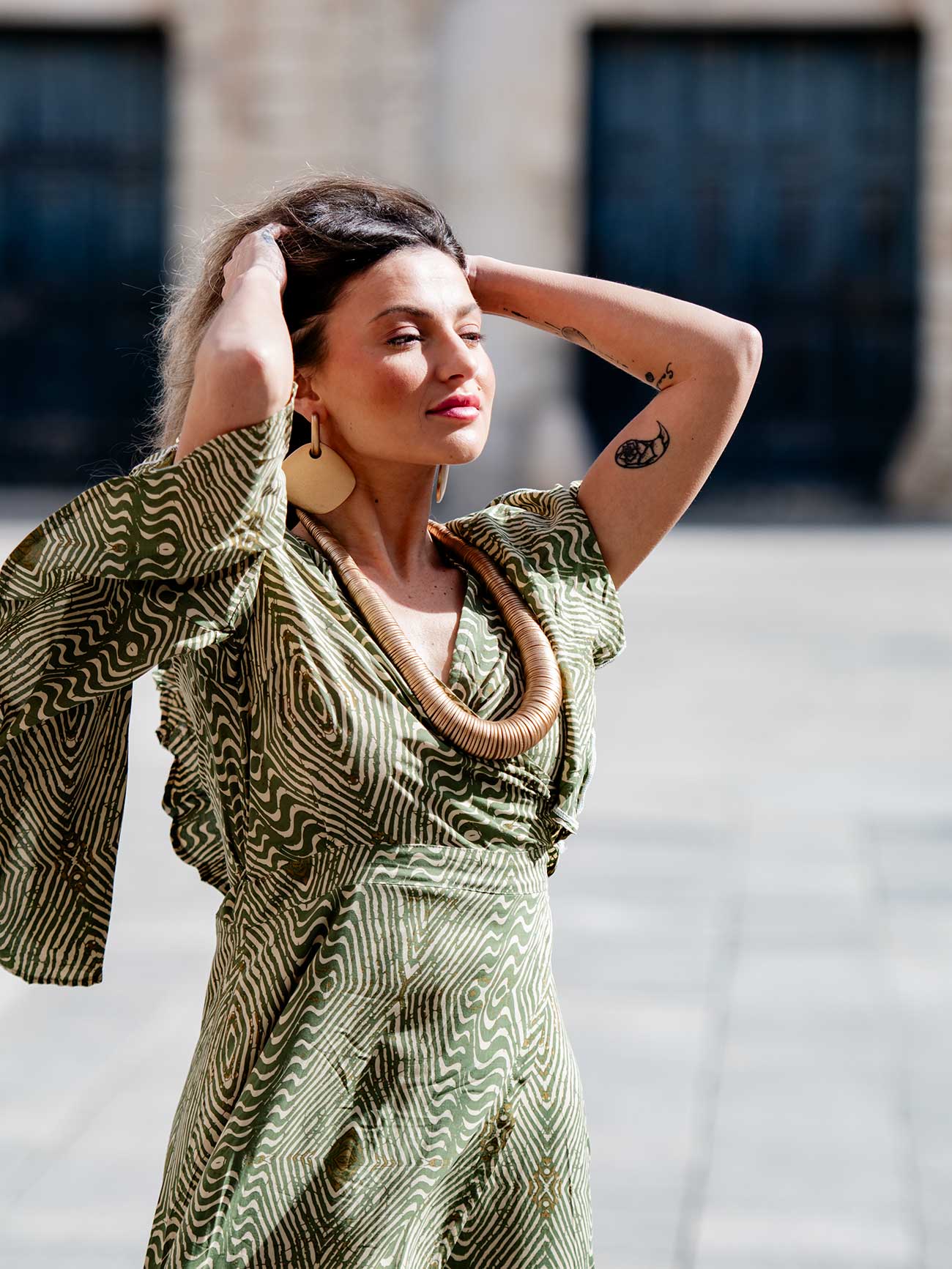 Bijondo – Engroshandel Perlehalskæde – Håndlavet lang halskæde i træ Taj Mahal Metallic2