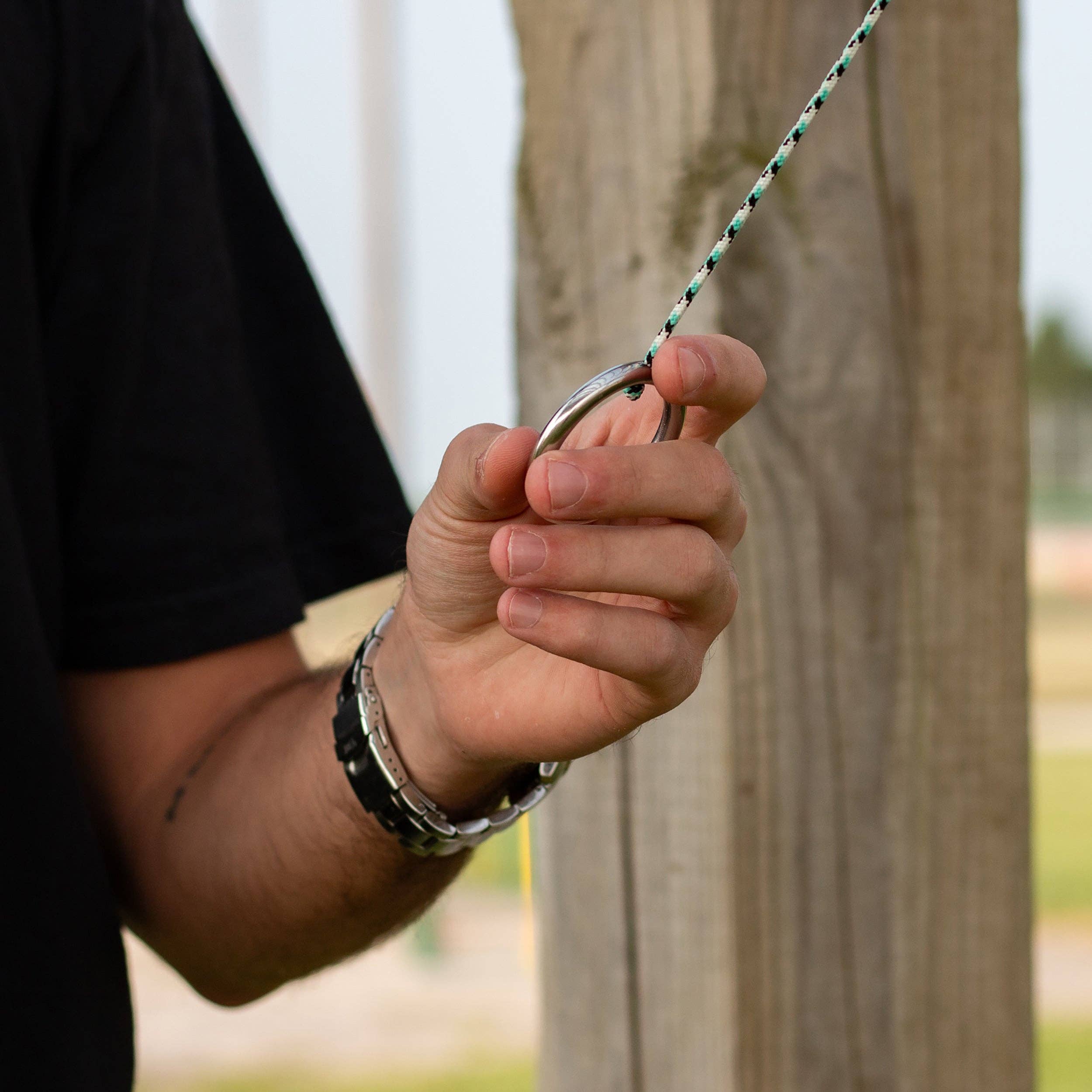 Elakai - Wholesale Sporting Accessories - Mount Elakai Mahogany Wayfarer Hook & Ring Game8