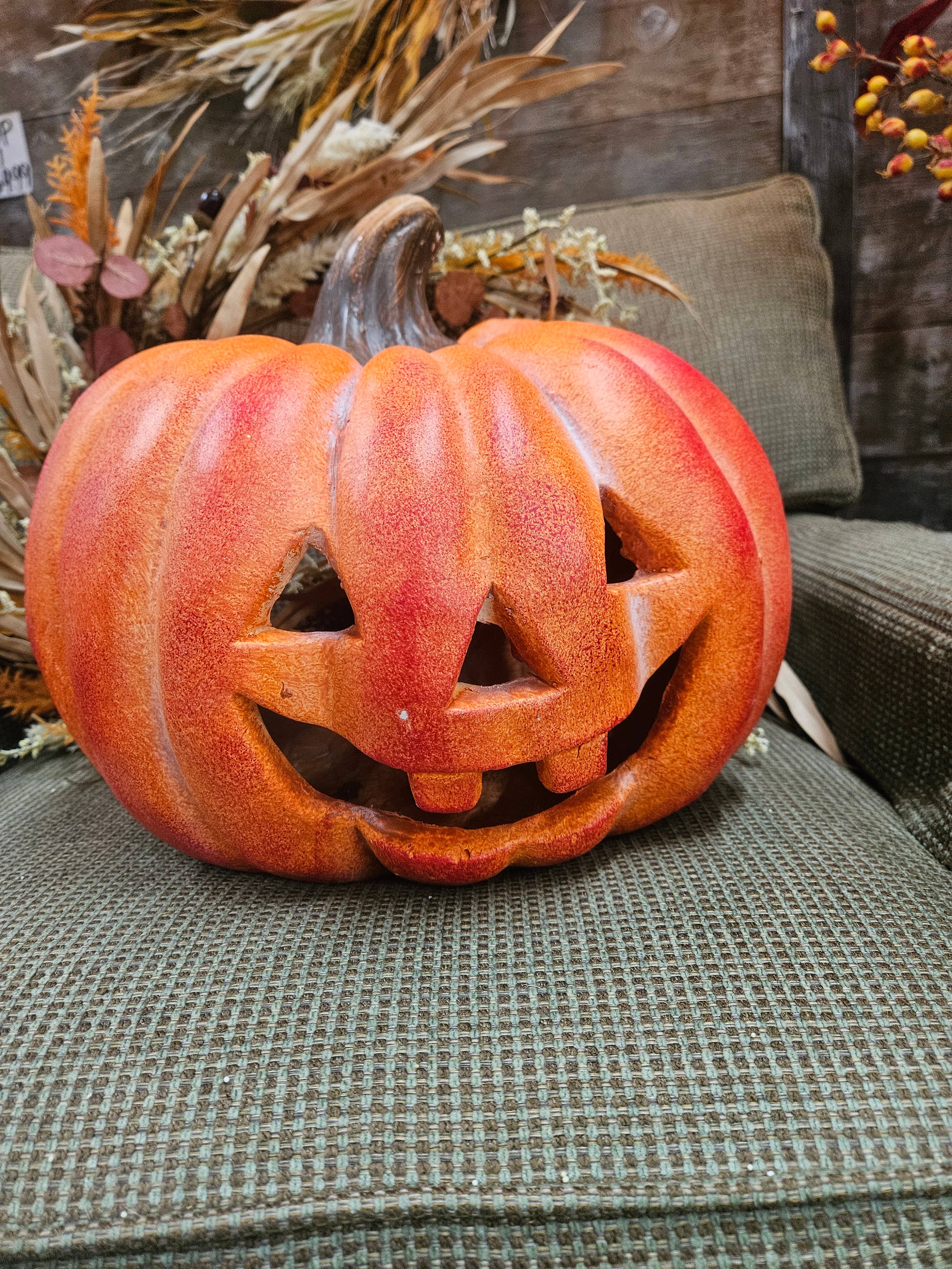 Wholesale Home Decor - Wholesale Decorative Figurine - Orange Big Max 14x12in