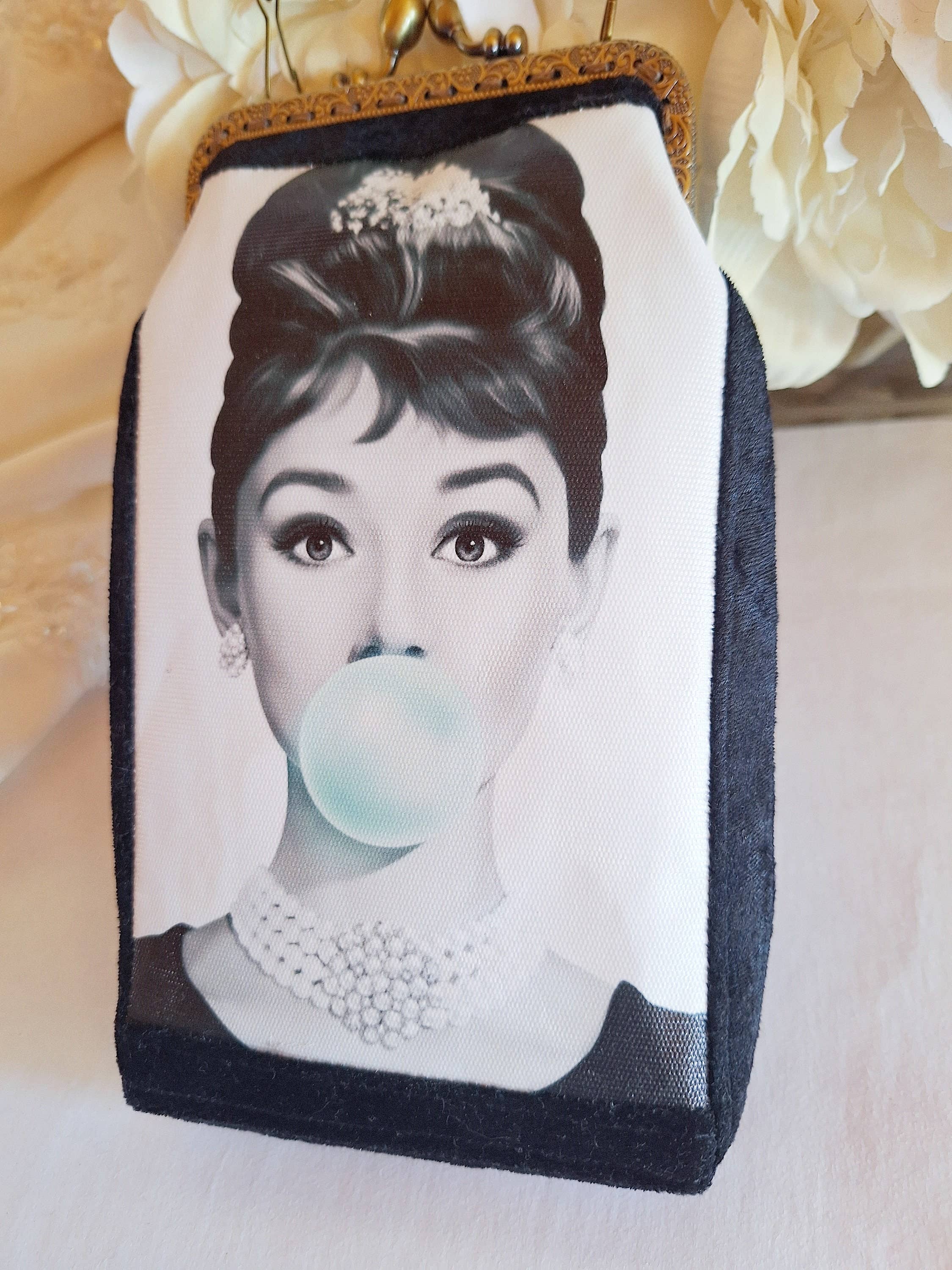 LeisTextileStudio - Wholesale Clutch Bag - Women's - Audrey Hepburn Bubblegum Velvet Phone Clutch Handbag1