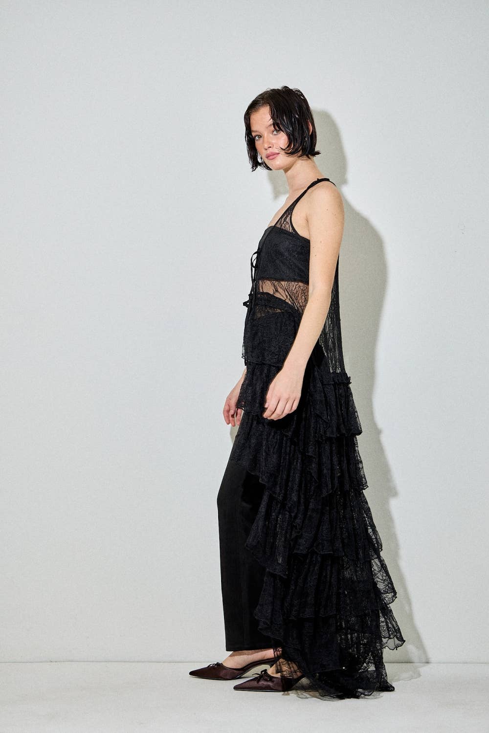 Baevely by Wellmade USA - Vendita all'ingrosso Camicetta - Donna - Spolverino a balze con volant in pizzo romantico5