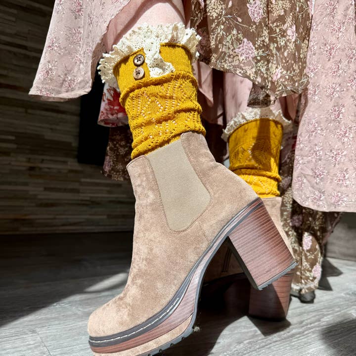 Crochet Boot Cuffs | Lightweight Leg Warmers for wholesale by Liv Rocks