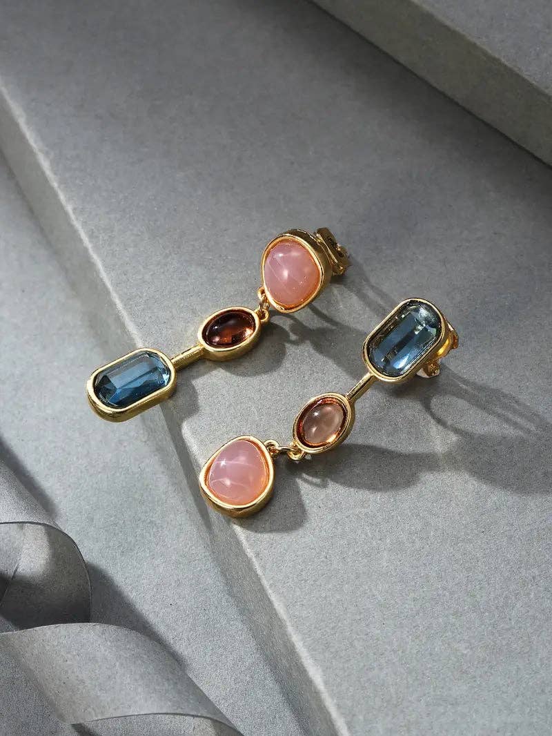 Huis Van Merken - Wholesale Clip-On Earrings - Asymmetric Geometric Tassel Clip-On Earrings – 18K Gold Plated Bohemian Jewelry Gift1