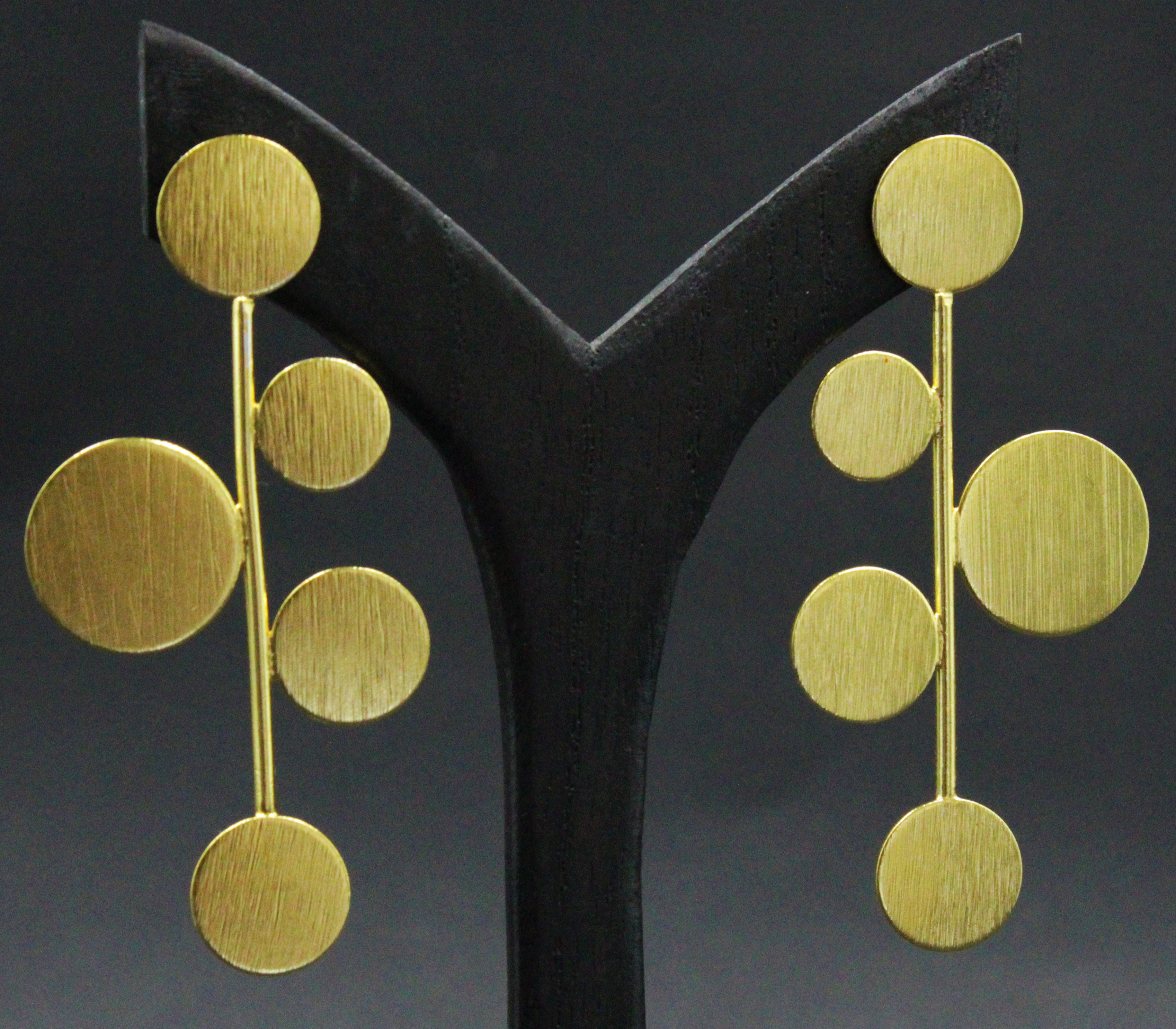 LA MAR - Wholesale Hangende/ronde oorbellen - DECO oorbellen met 1920s design, verguld1