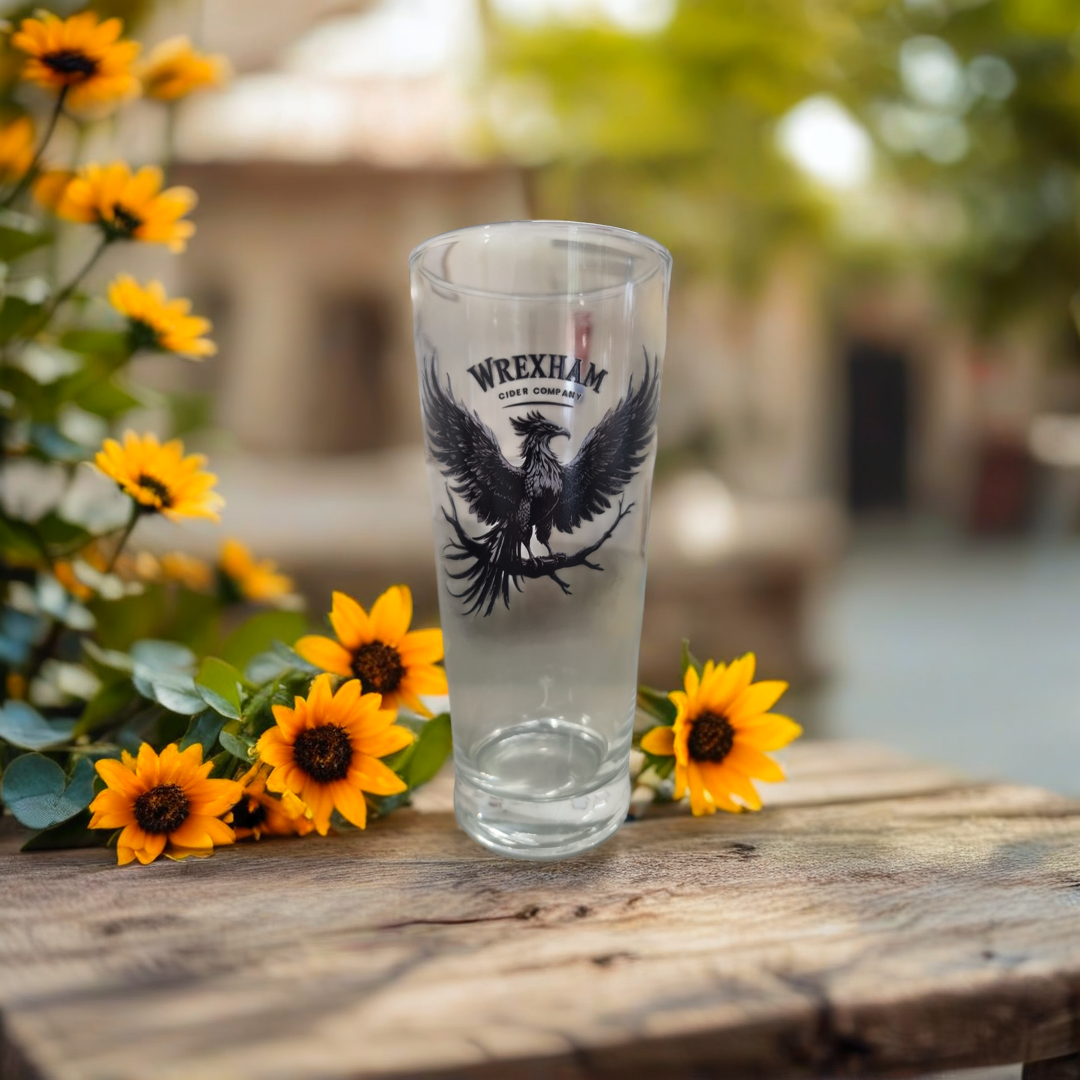 Wrexham Cider Company – wholesale Drinking glass/cup – 6 x Wrexham Cider Company Branded 568ml (1 pint) Glasses1