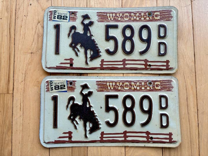 1982 sæt Wyoming nummerplader for engroshandel hos RusticPlates