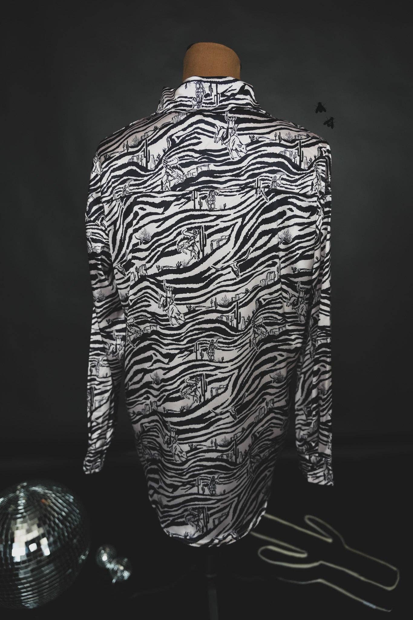 2 Fly Co - Wholesale Button Down Shirt - Women's - UNTAMED5