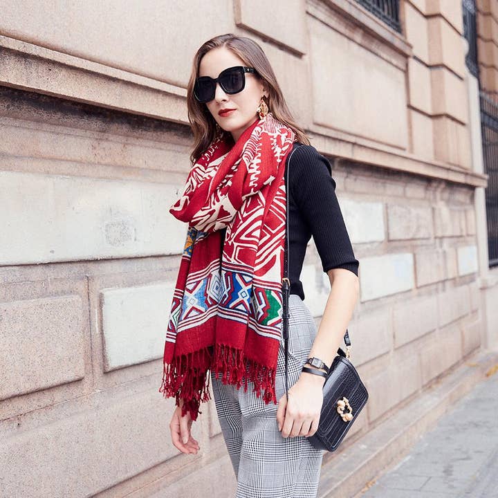 Scarflings - Wholesale Scarf - Women's - Kazanjian Sin Wool Shawl- Pink4