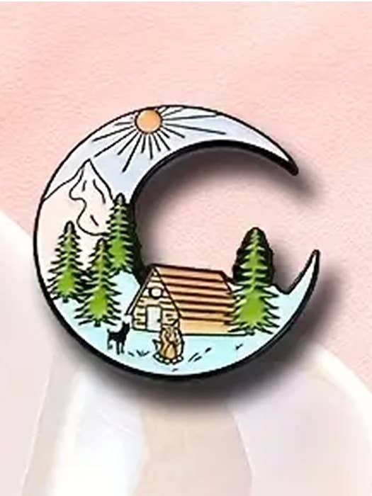 ( Q091 ) CAMPINGTHEMA LANDSCHAP BROCHE OF SPELD voor wholesale door Jewelry Max