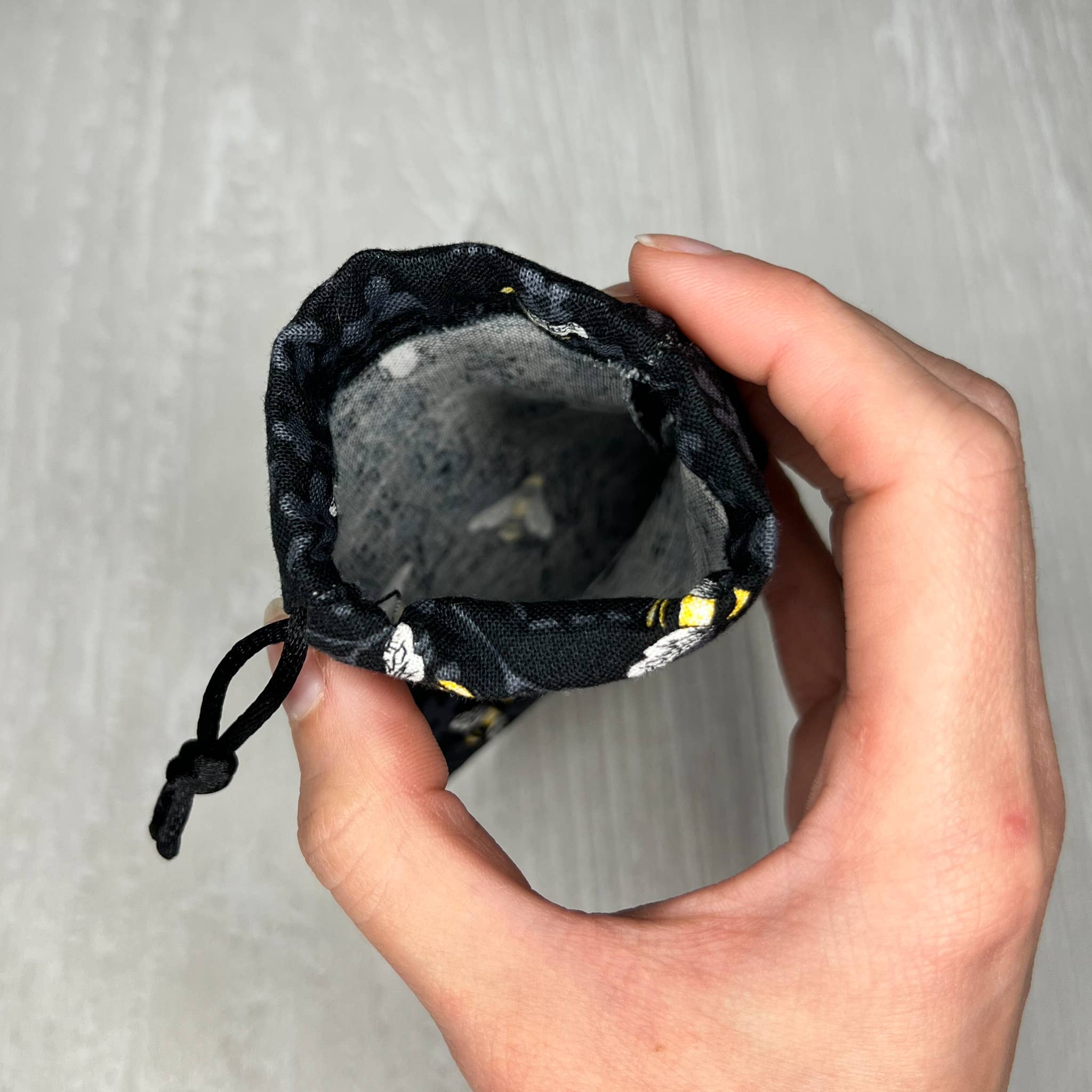 Threads of Tarot - Wholesale Tarot Cards - Tiny Universal-Waite Tarot Deck & Tiny Bee Bag Set5