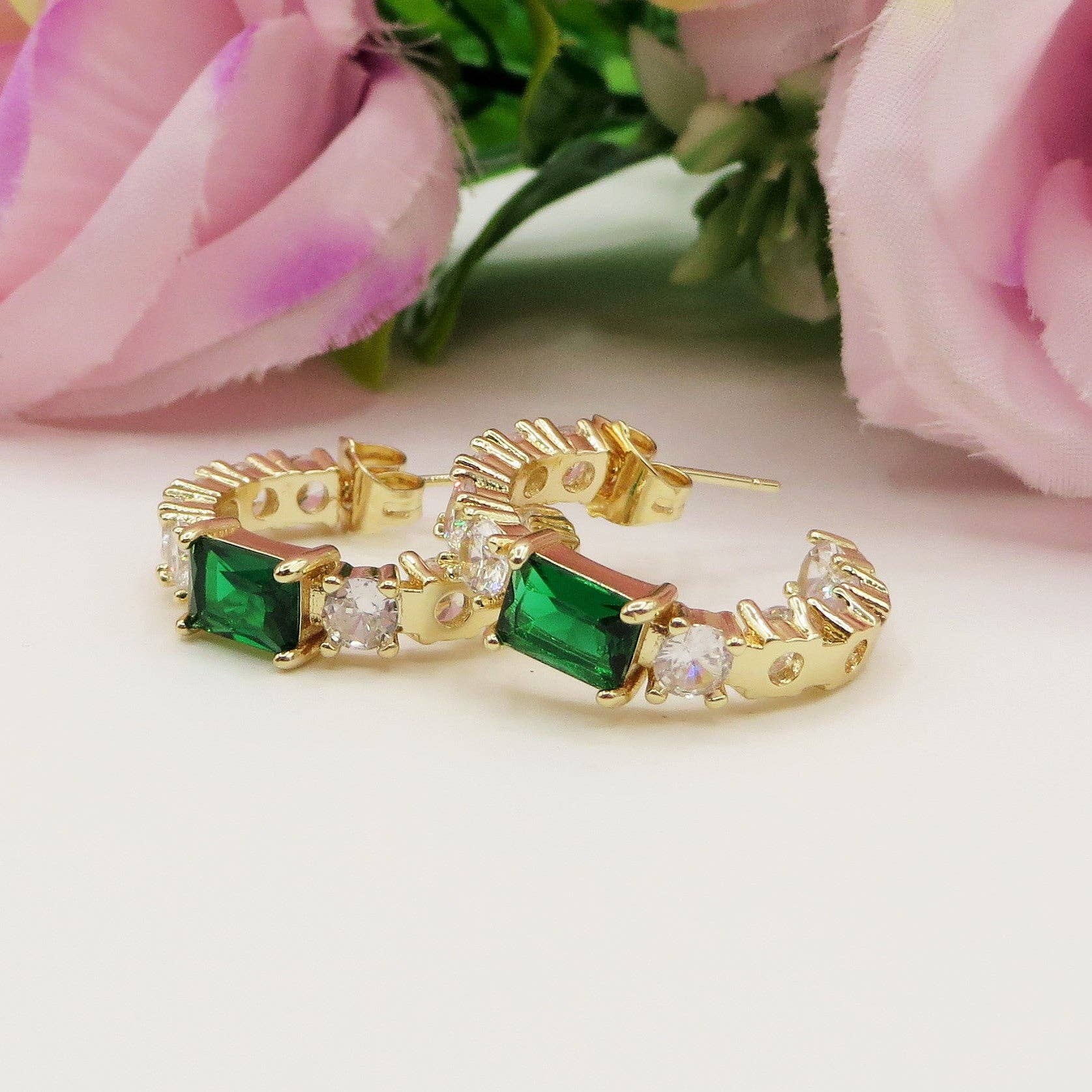 Daemon srls - Wholesale Hoop Earrings - CHRISTY hoops - Orecchini a cerchio con Cubic Zirconia taglio baguette7