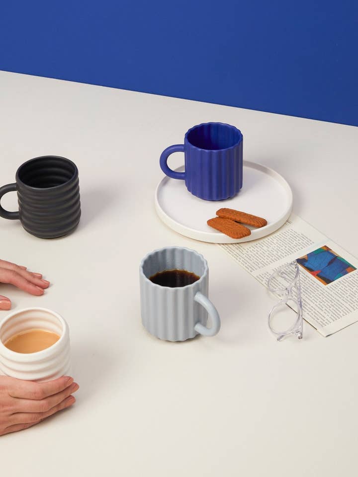 Ensemble de 2 tasses Ripple pour la vente par Form & Seek