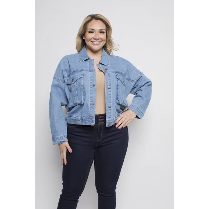 JEANSJACKE IN ÜBERGRÖSSE für den Großhandel von Curve Market