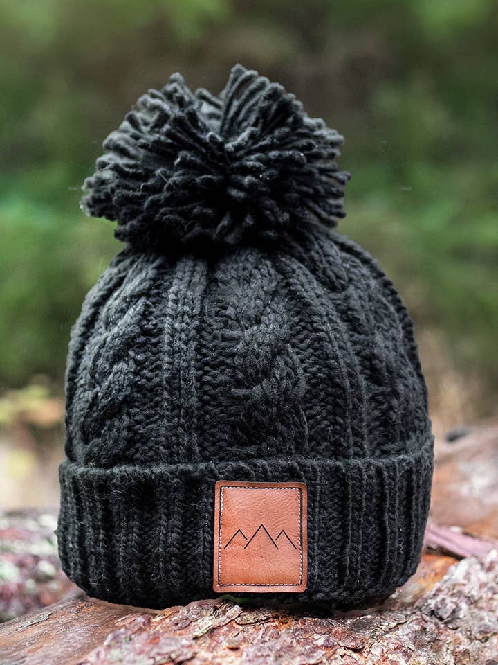 Muts uit het Zwarte W voor wholesale door SHAMAN