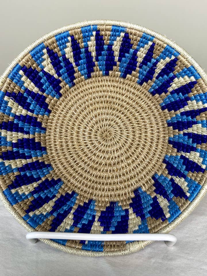 Lille Sisal Kurv - 074 for engroshandel hos Eve & Nico Gifts & Home Decor