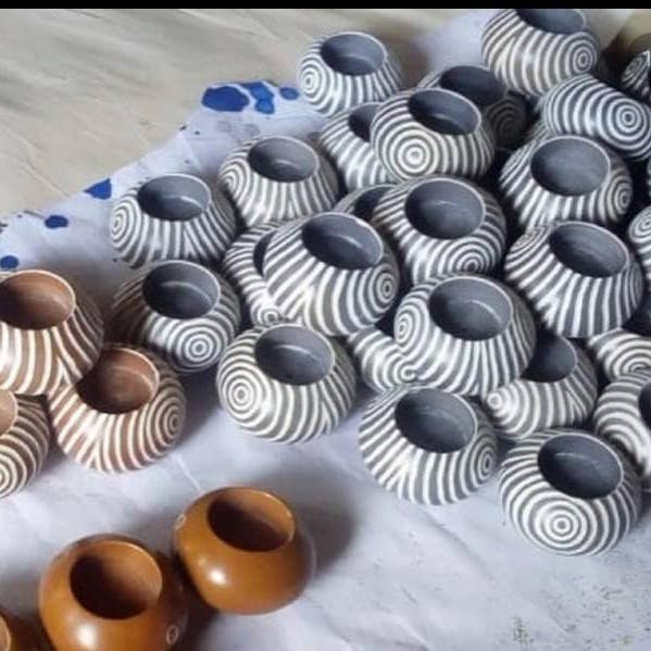 Delight merchants - Wholesale Decorative Plate/Dish/Bowl - Handmade beautiful saucer pot made from soap stone by Kisii craftsmen with free shipping