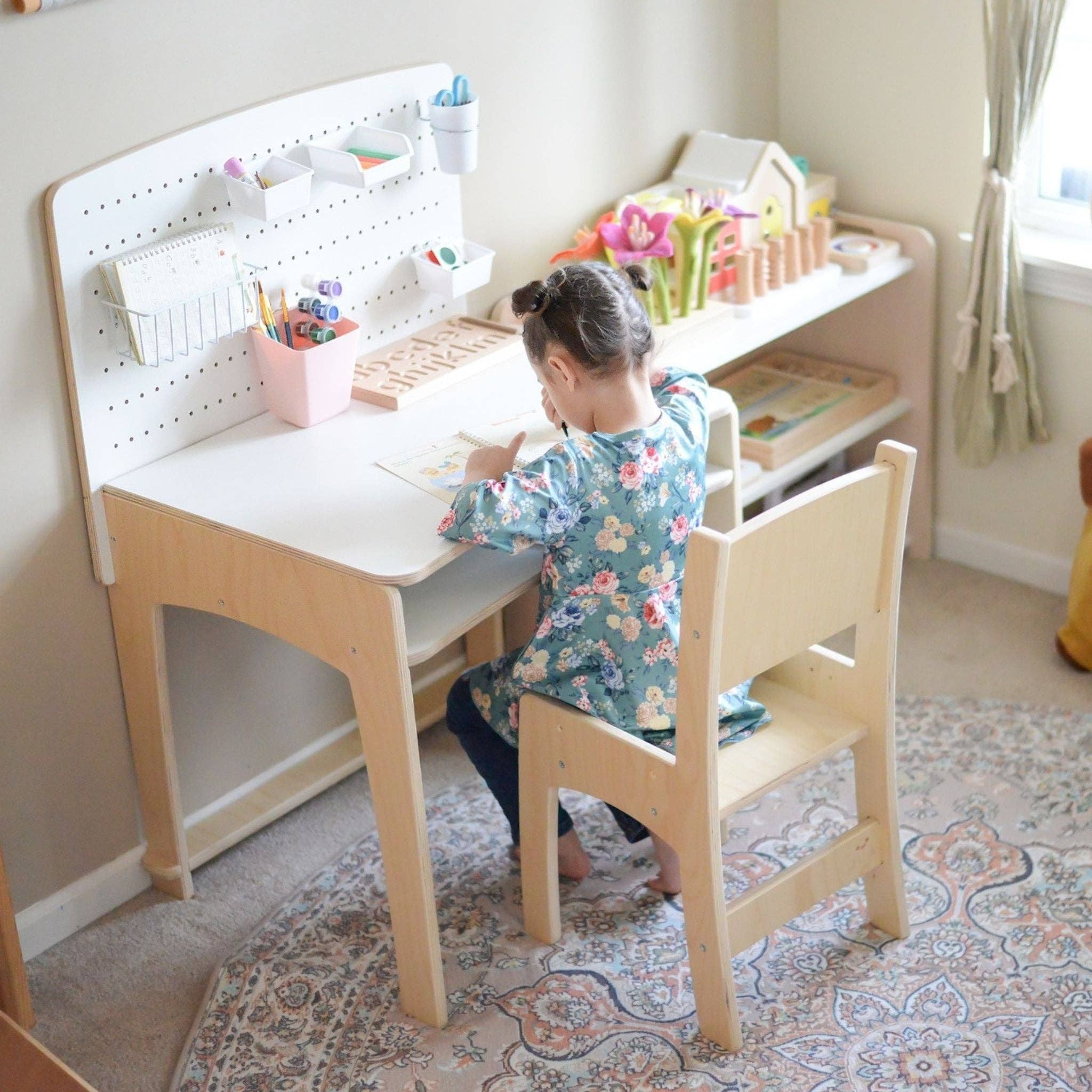 Sapiens Child - Wholesale Desk Set - LUMEN - Big Kid Desk & Chair | Adjustable Height Study Table9