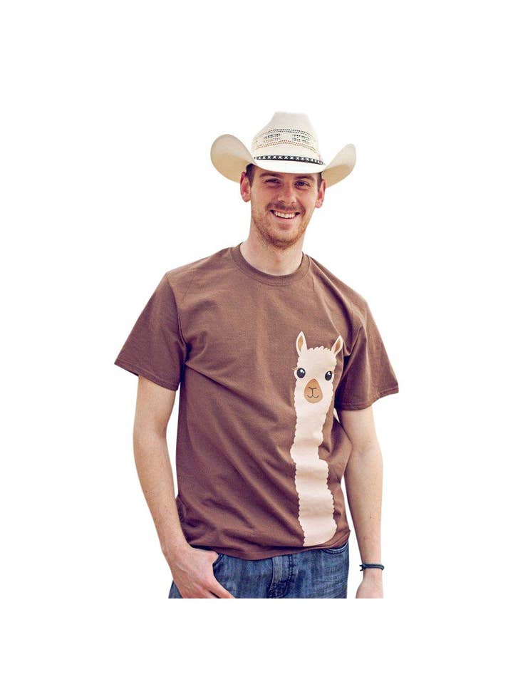 Castanho café camiseta: Alpaca Watching para venda a revendedores na Faire