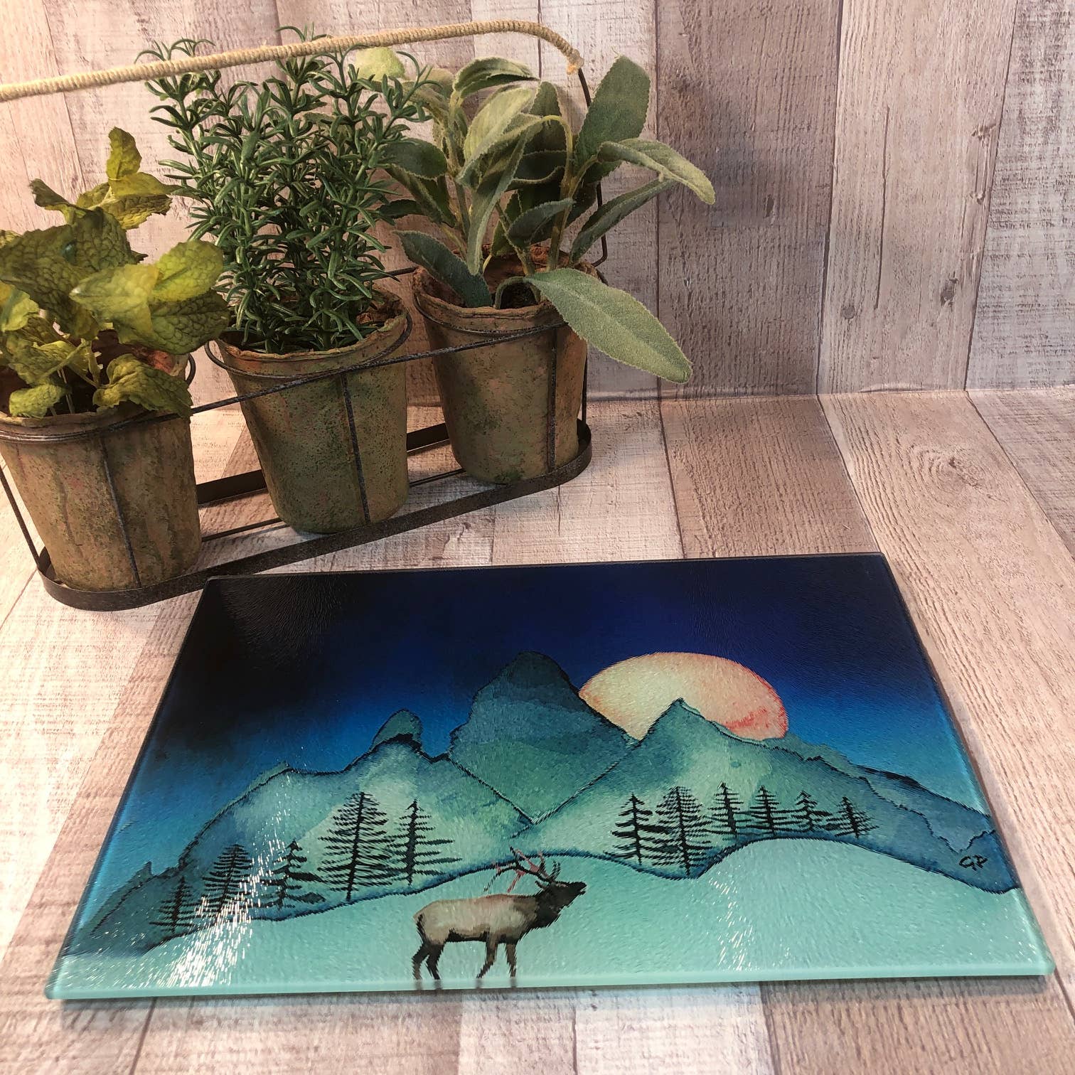 GP Originals - Wholesale Cutting Board - Moon Mountain Elk - 11" x 8" Tempered Glass Cutting Board1