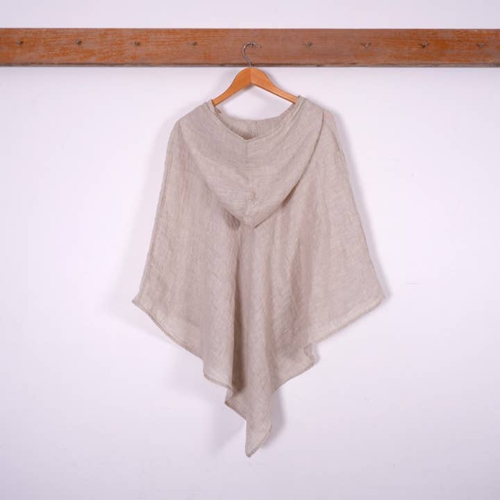 NorraVilla - Wholesale Poncho - Women's - Summer linen poncho - with a hood - Natural15