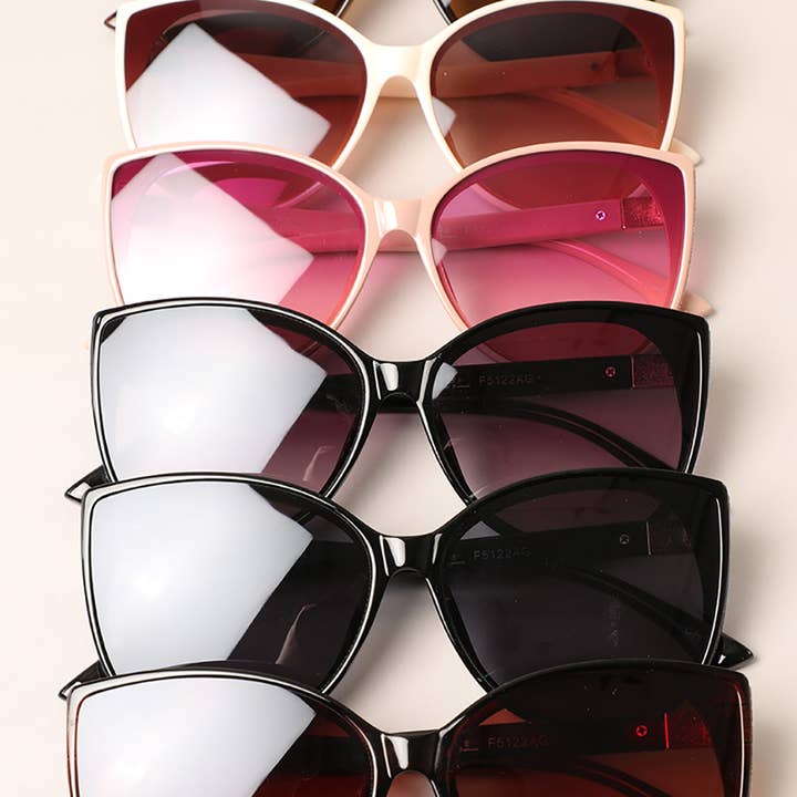 ASSORTED COLOR Women's Glitter Detailed Cat Eye Sunglasses for wholesale on Faire