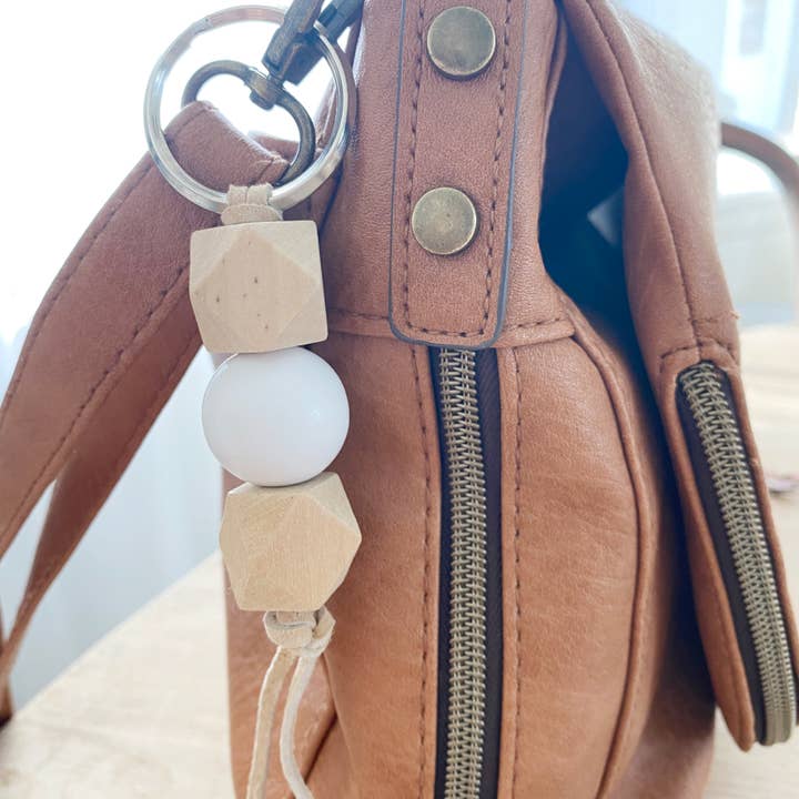 Simply Styled Art - Wholesale Keychain - Women's - Boho Wood Bead Geometric Keychain4