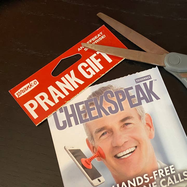Prank-O - Vente Cadeau pour farce/gag - Cadeau amusant : Cheek Speak2
