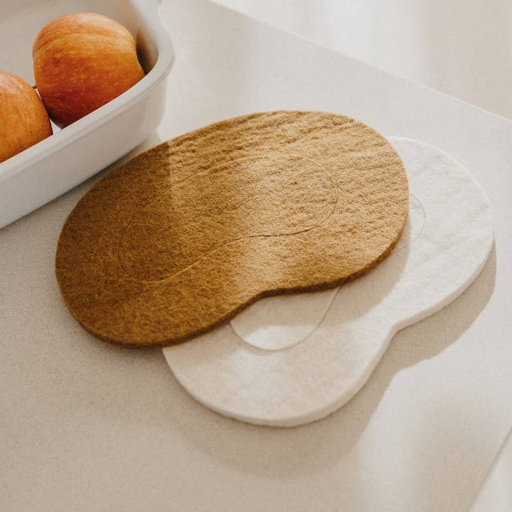 Miijo - Wholesale Decorative Tabletop Object - Haba trivet3