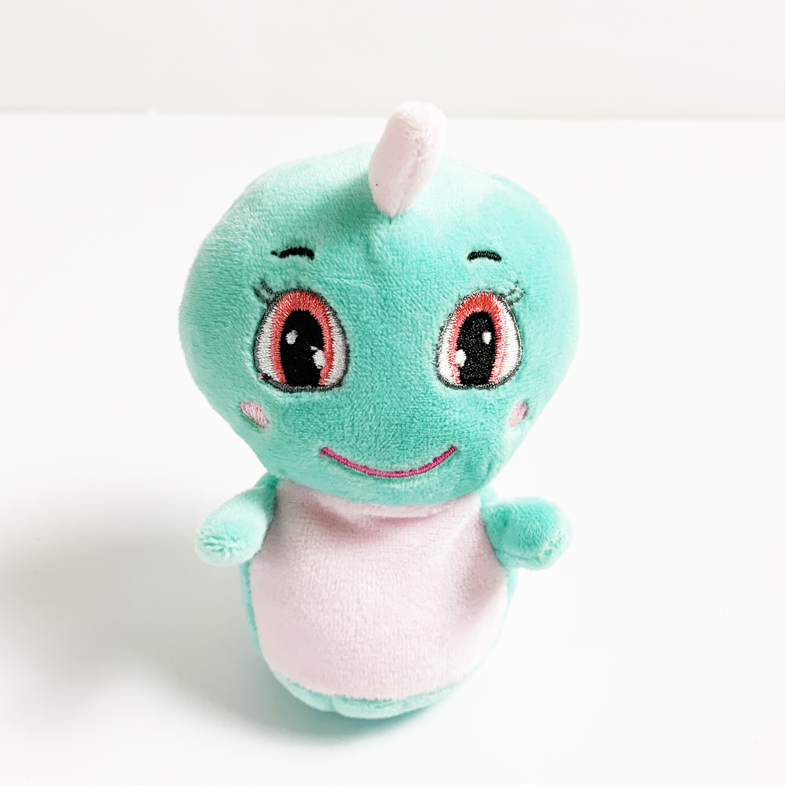 Collection is a passion - Vente Peluche – enfant et bébé - Chiots parfumés - 8 peluches avec maison en présentoir11