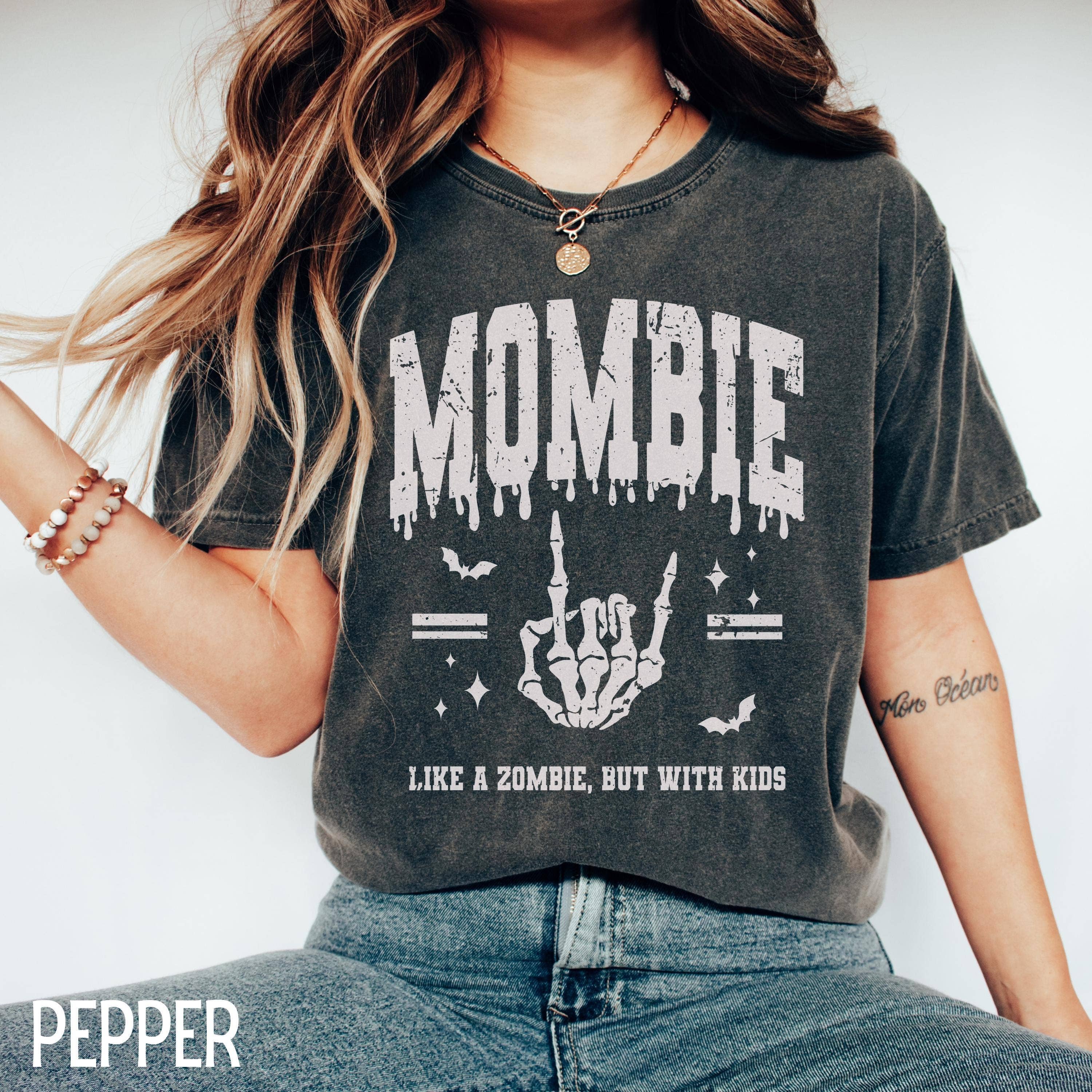 TheKingShirt - Wholesale Graphic Sweatshirt - Women's - Mombie Halloween Mama Tee Retro Fall Shirt1