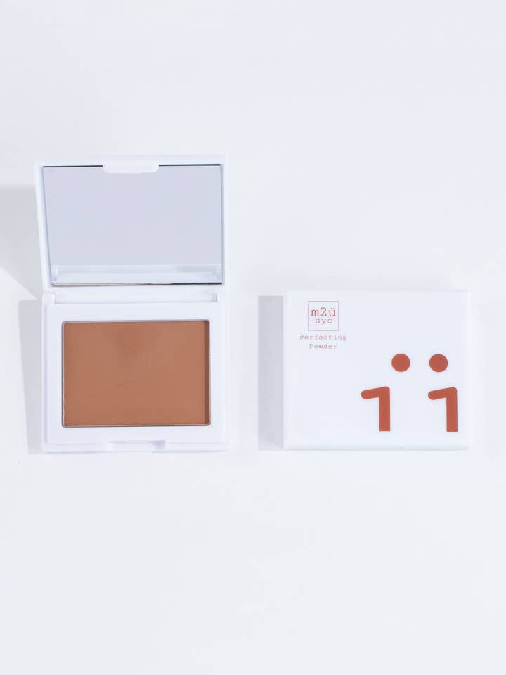 Perfecting Powder - Dark for wholesale by M2U NYC