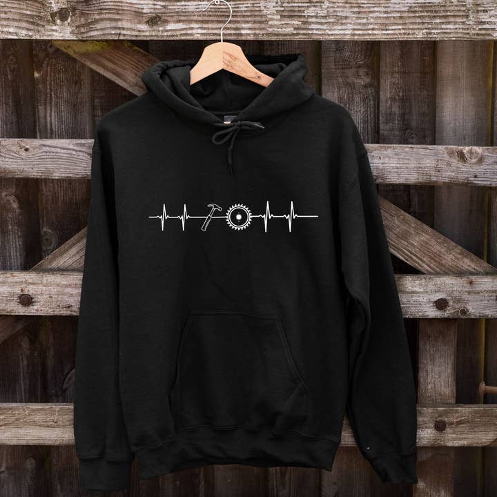 Chandail à capuchon Woodworking Is Life pour la vente par Magnolia Oaks Woodshop