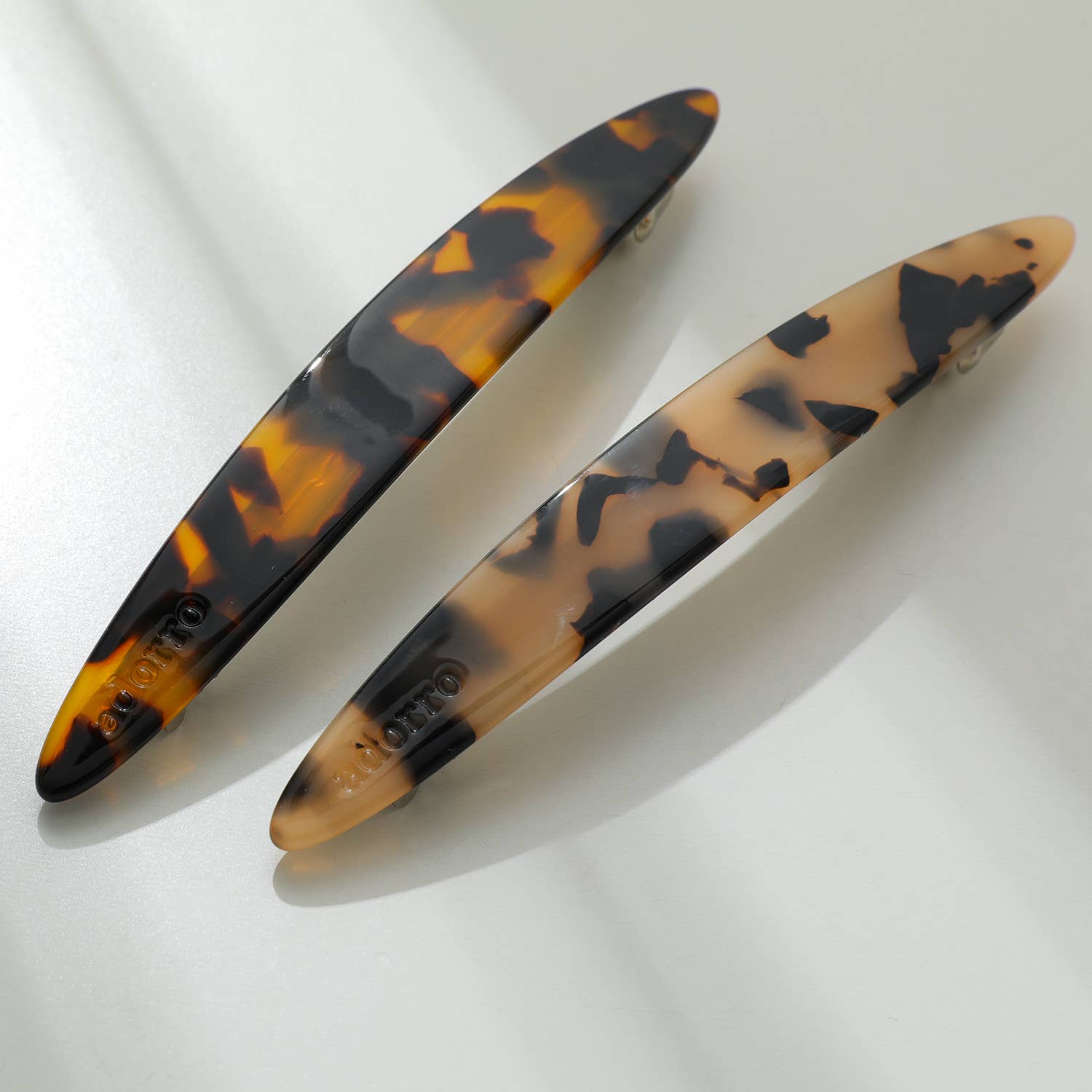 Adorro - Wholesale Hair Clip - Women's - Aimee Core | Oblong Oval French Barrette Hair Clip1