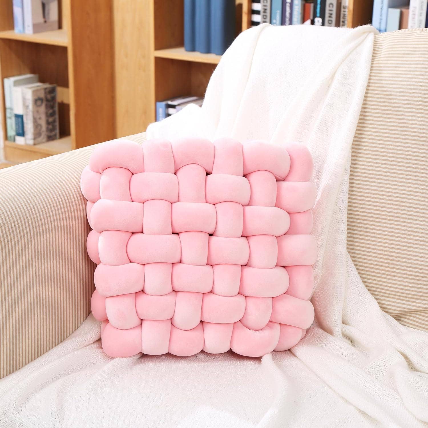 VIGOR - Wholesale Throw/Decorative Pillow - Luxury Home Decor Hand-weave Cushion Lamb Wool Knot Throw0