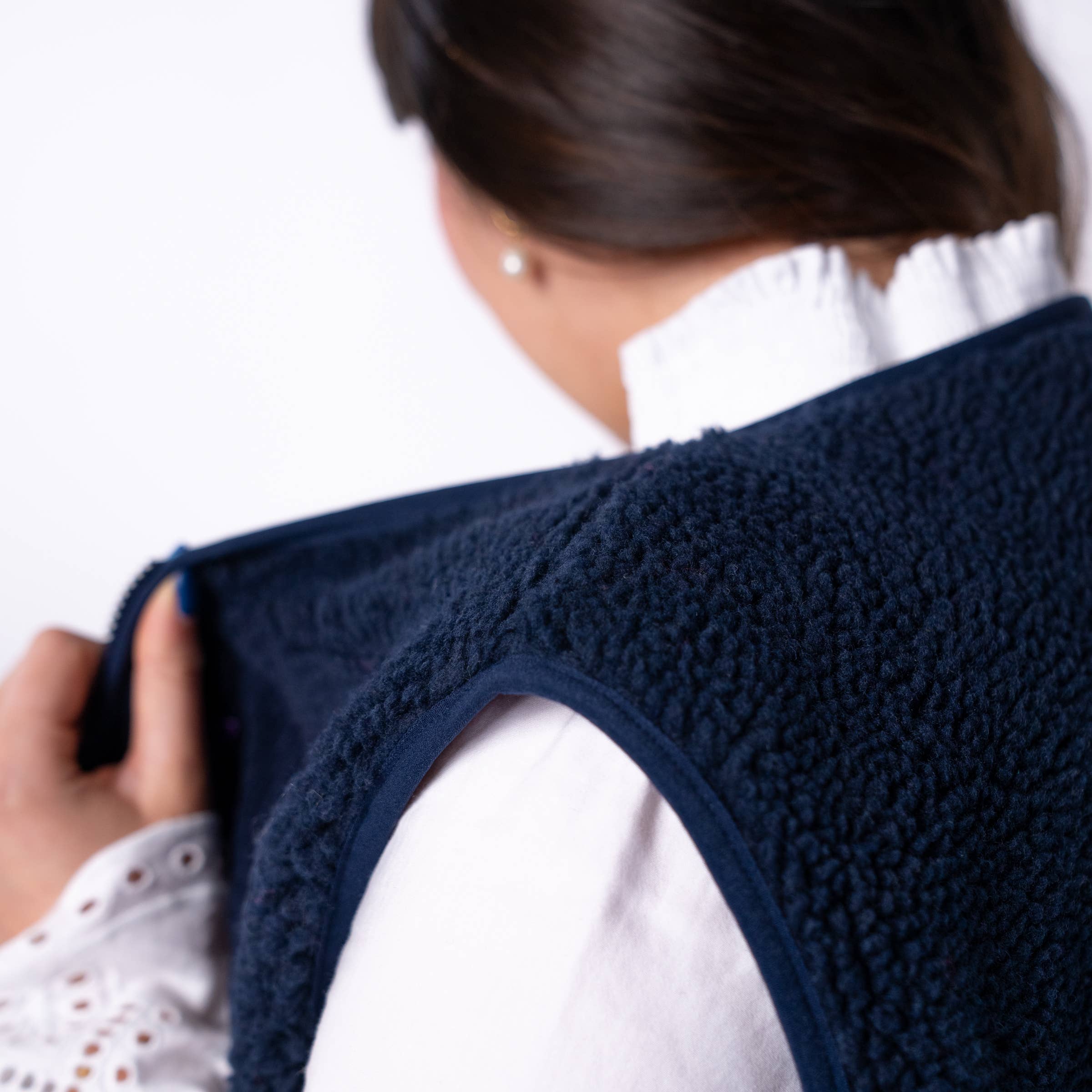 BILLYBELT - Wholesale Outerwear Vest - Women's - Women's sleeveless zip-up sherpa vest Navy4