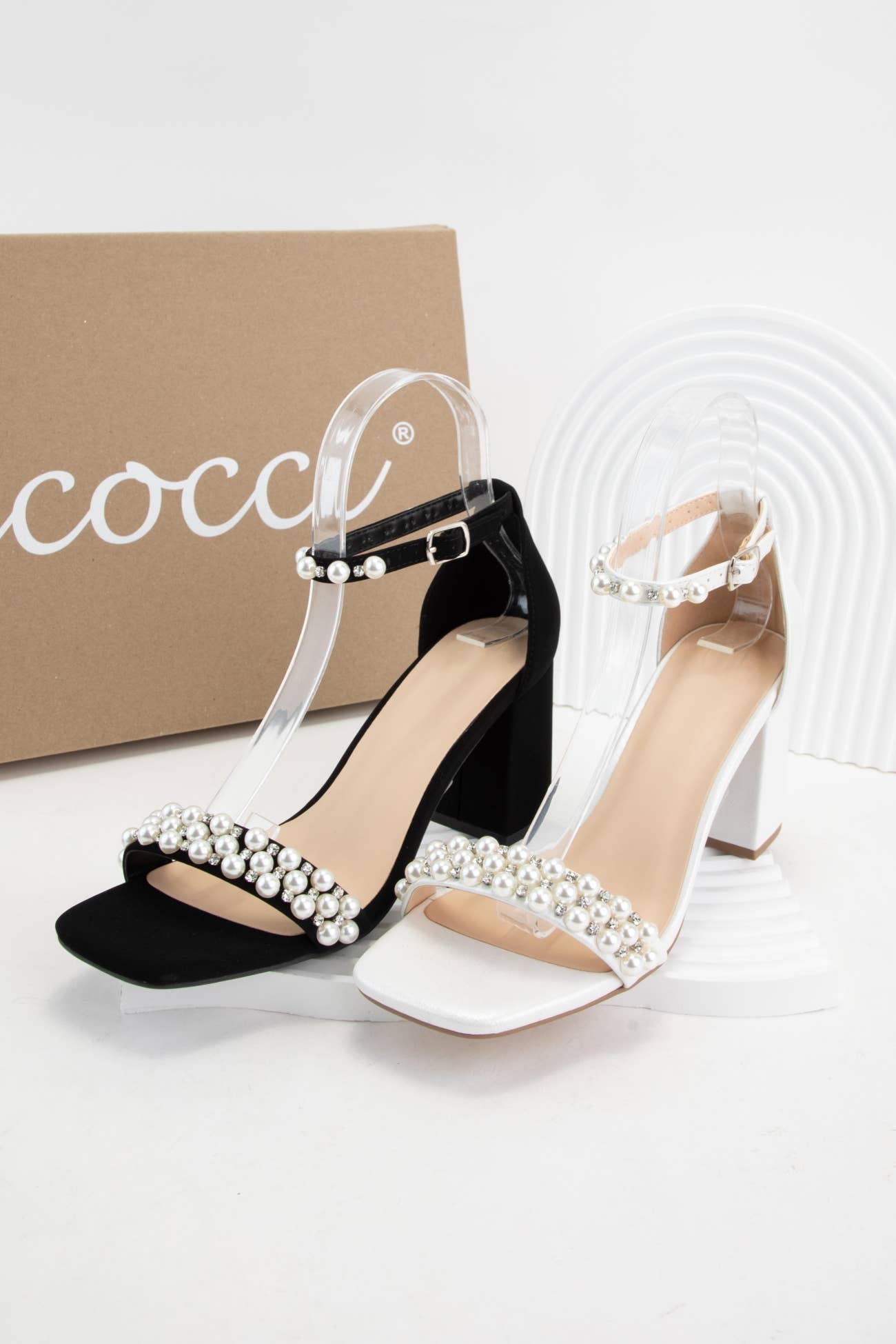 CCOCCI – Großhandel High Heels – Damen – KOYA PERLENRIEMEN, QUADRATISCHE ZEHENPARTIE, KNÖCHELRIEMEN3