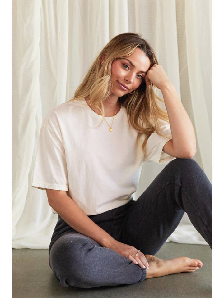 OAT COLLECTIVE - Wholesale T-Shirt - Women's - Basic Blank Mineral Washed Graphic Tee