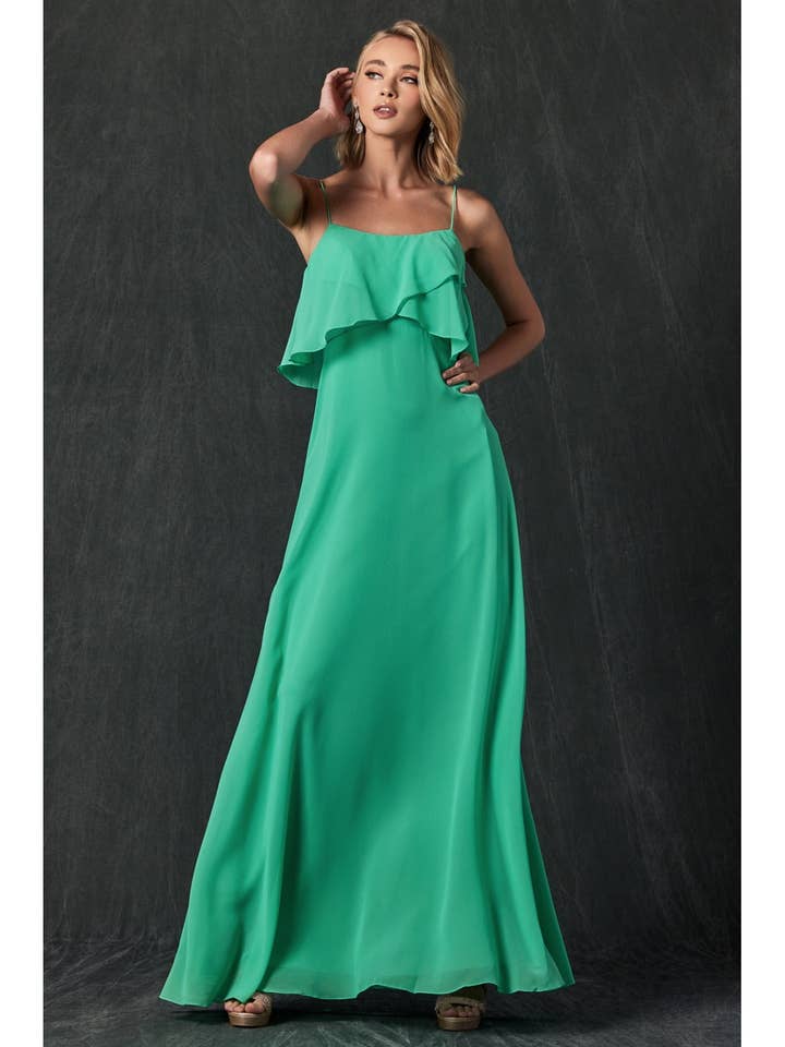 Formell klänning med volangprydd urringning för wholesale av Juliet