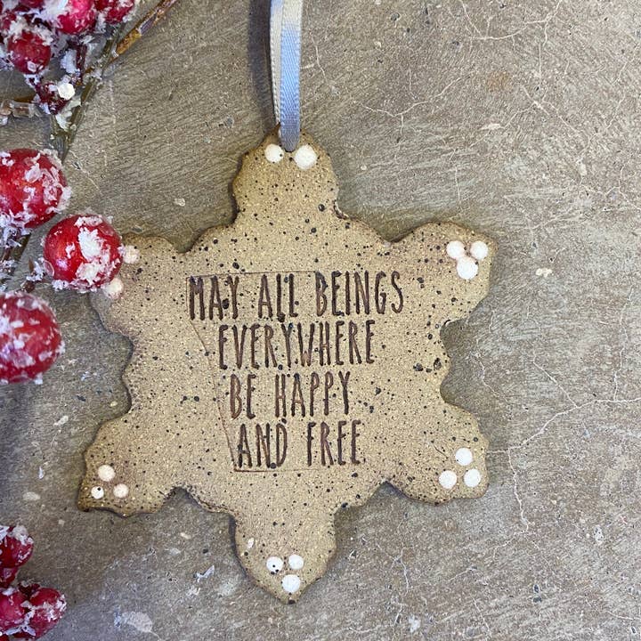 Stonehouse Pottery – wholesale Ornament – Ceramic Snowflake Ornament2