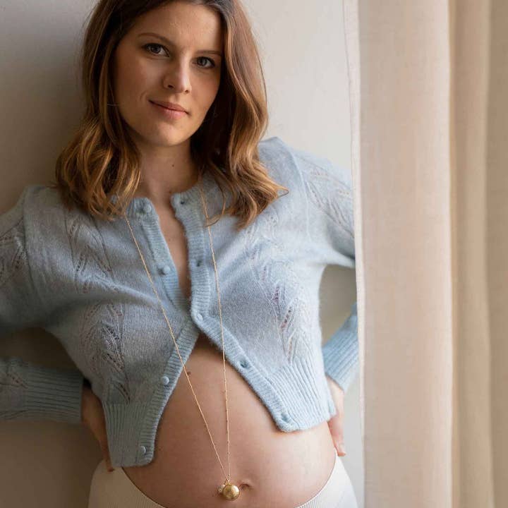 Atelier Aismée - Wholesale Pendant/Charm Necklace - Nina gold pregnancy ball3