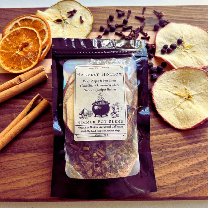 MAVEN + MOON - Wholesale Potpourri - Harvest Hollow Simmer Pot Blend – Pear & Woodland Spice1