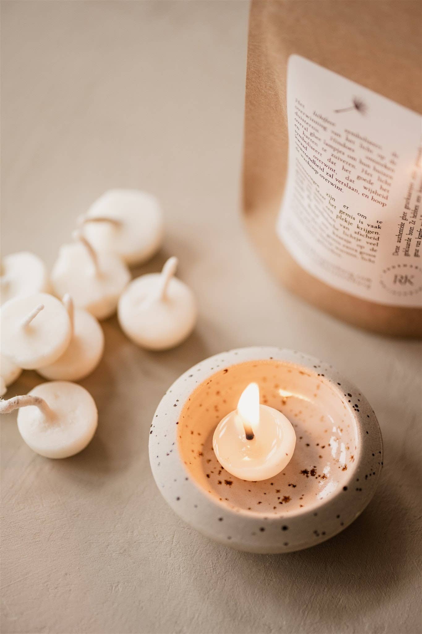 Roosmarijn Knijnenburg – Velas aromáticas por atacado – Velas Ghee Aromáticas3