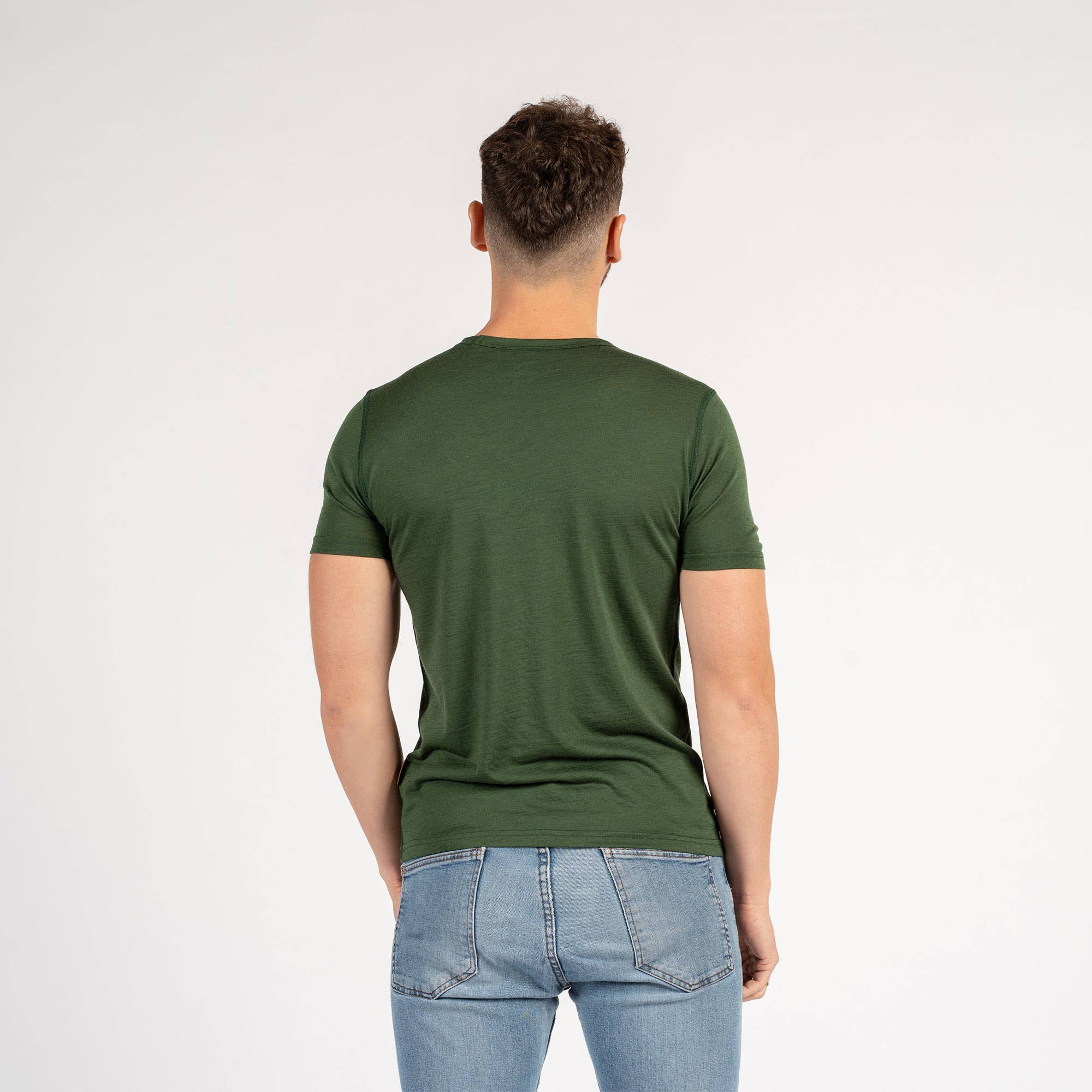 menique - Venta al por mayor Camiseta - Hombre - Camiseta térmica de lana Merino para hombre en verde oscuro1